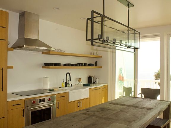 kitchen/dining