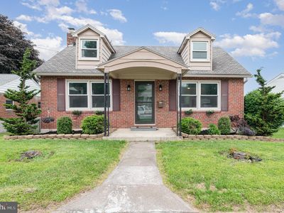 206 W York St, Dillsburg, PA, 17019