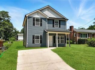 107 Barrington St, Thomasville, NC 27360