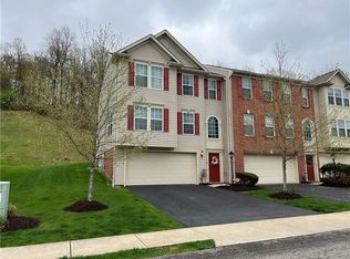 118 Broadstone Dr, Mars, PA 16046