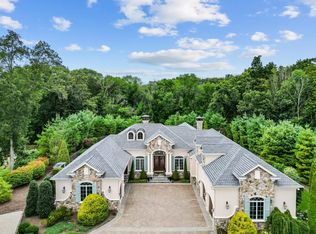 112 White Birch Cir, Scituate, RI 02831