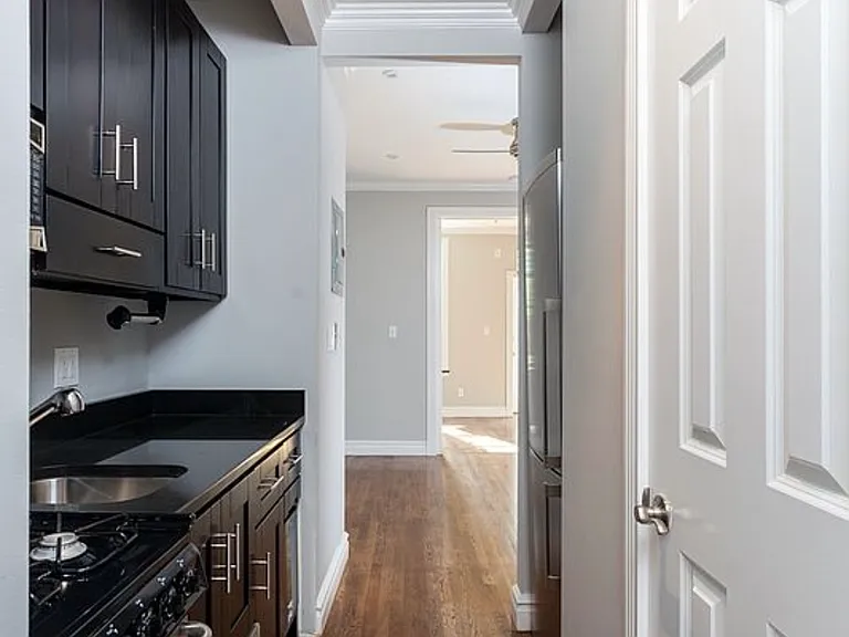 250 Mott St #8 — Photo 1