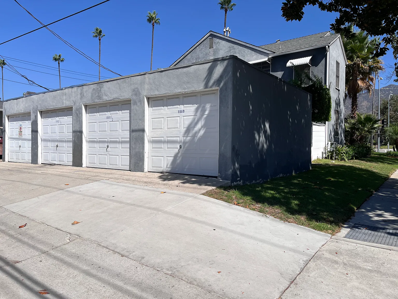 2 bed, $2,450 — Photo 2