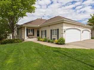 8000 Victoria Ln, Saint Louis Park, MN 55426