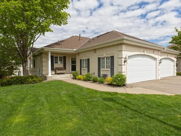 8000 Victoria Ln, Saint Louis Park, MN 55426