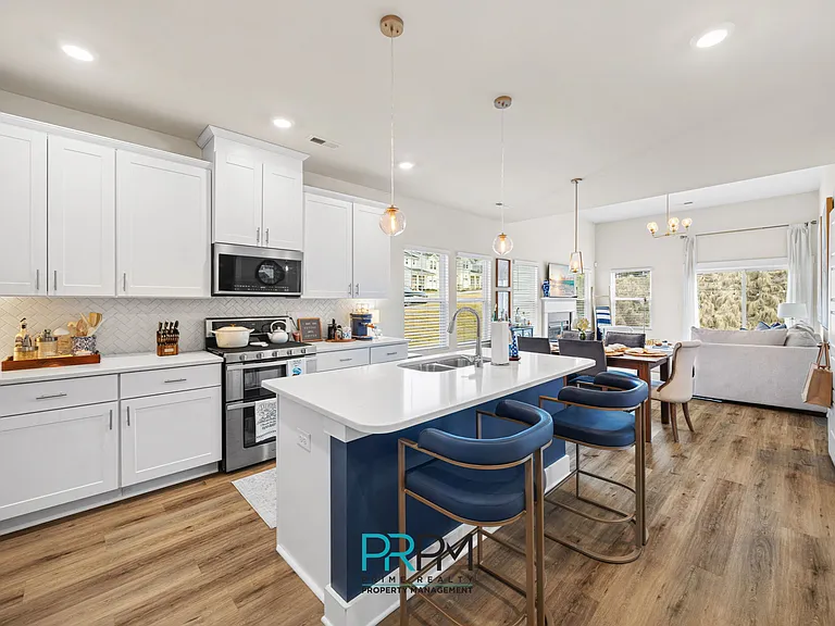 63 Galley Ln — Photo 7