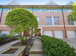 1206 Church St, Evanston, IL 60201