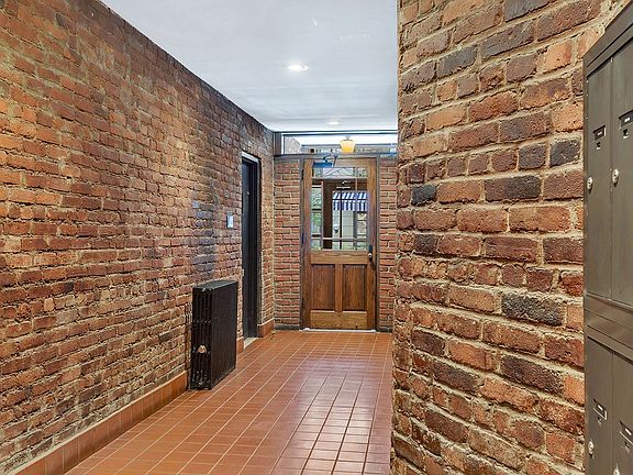 5th image of 57 Thompson St APT 4A