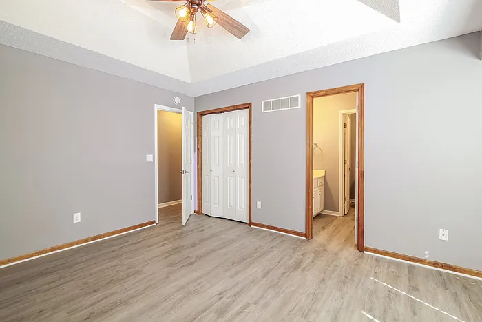 8523 NE 107th Ter — Photo 5