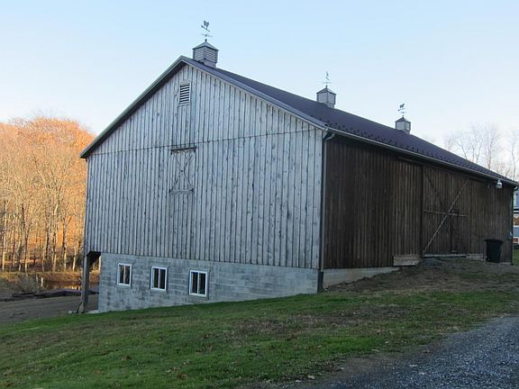 Barn
