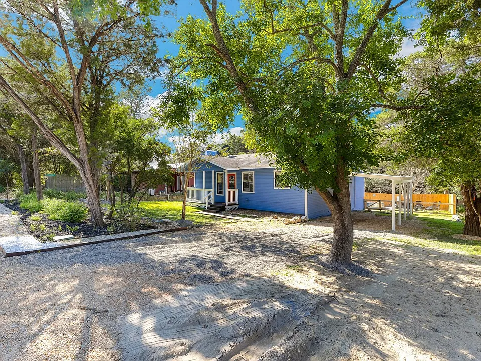 731 Hillside Loop