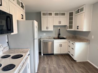 6898 Newman St, Arvada, CO 80004
