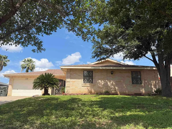 138 Ceniso Loop, Laredo, TX 78046