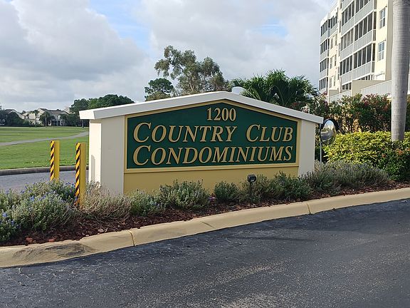 2nd image of 1200 Country Club Dr APT 3302