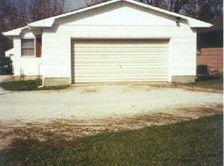 516 N Wood St, Kendallville, IN