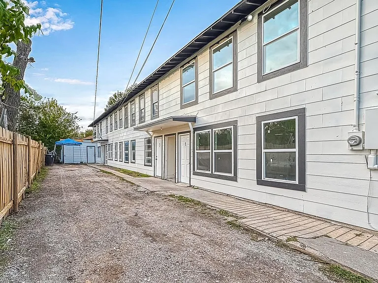 6420 Conley St #4 — Photo 7