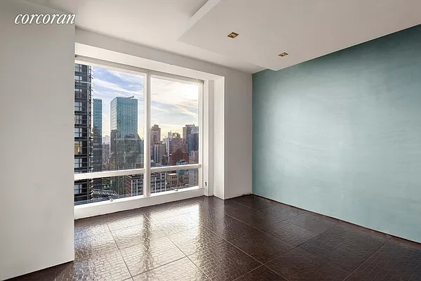 Sold by Corcoran | media 28