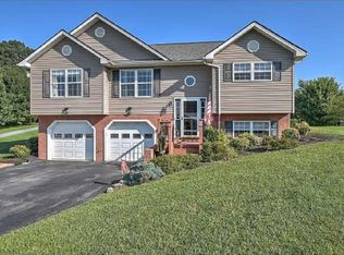 56 Mulberry Bnd, Jonesborough, TN 37659