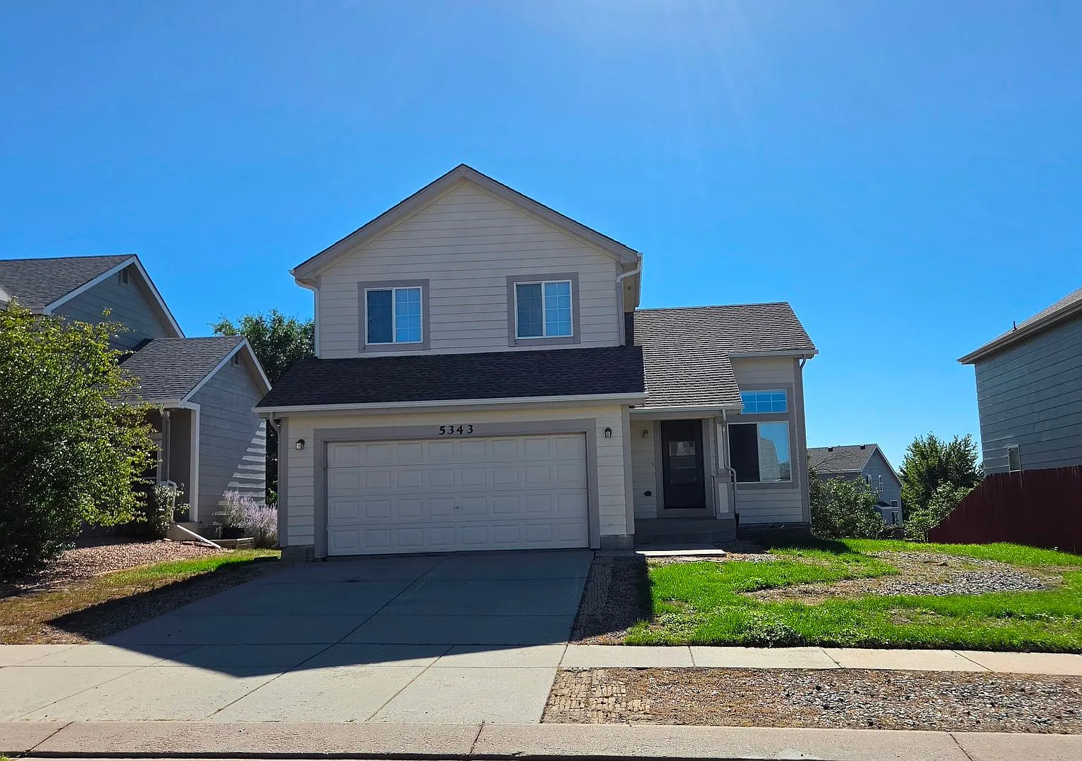 5343 Arroyo St. - Stetson Hills - 4 Bed/ 3.5 Bath/ 2 Car Garage — Photo 1
