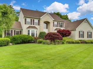 140 Newington Ln, Toms River, NJ 08755