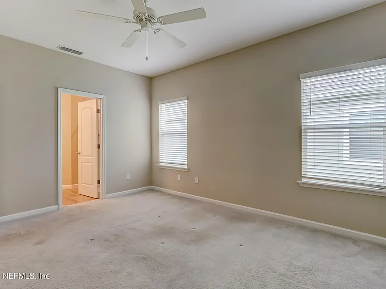 10386 Pavnes Creek Dr — Photo 20
