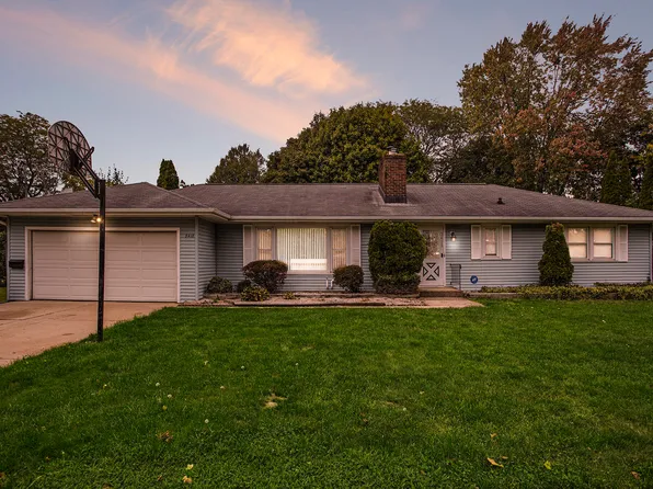 3418 Cranbrook Ave, Kalamazoo, MI 49006