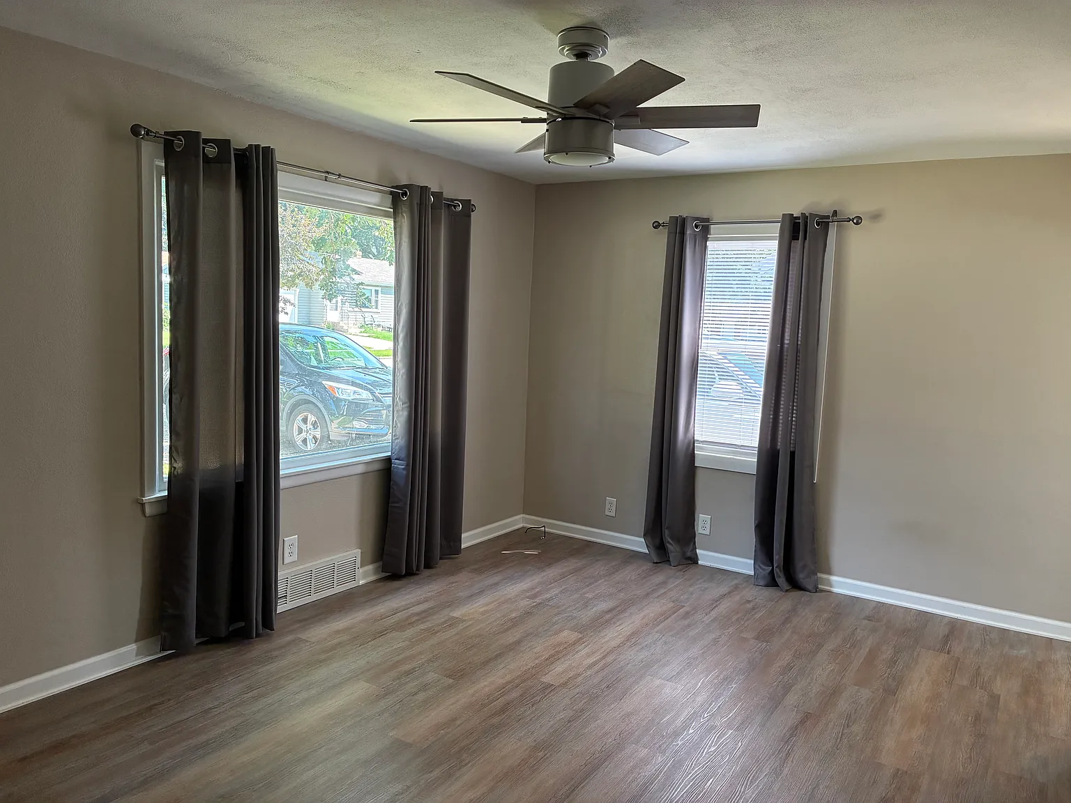 3 bed, 1092 sqft, $1,650 — Photo 3