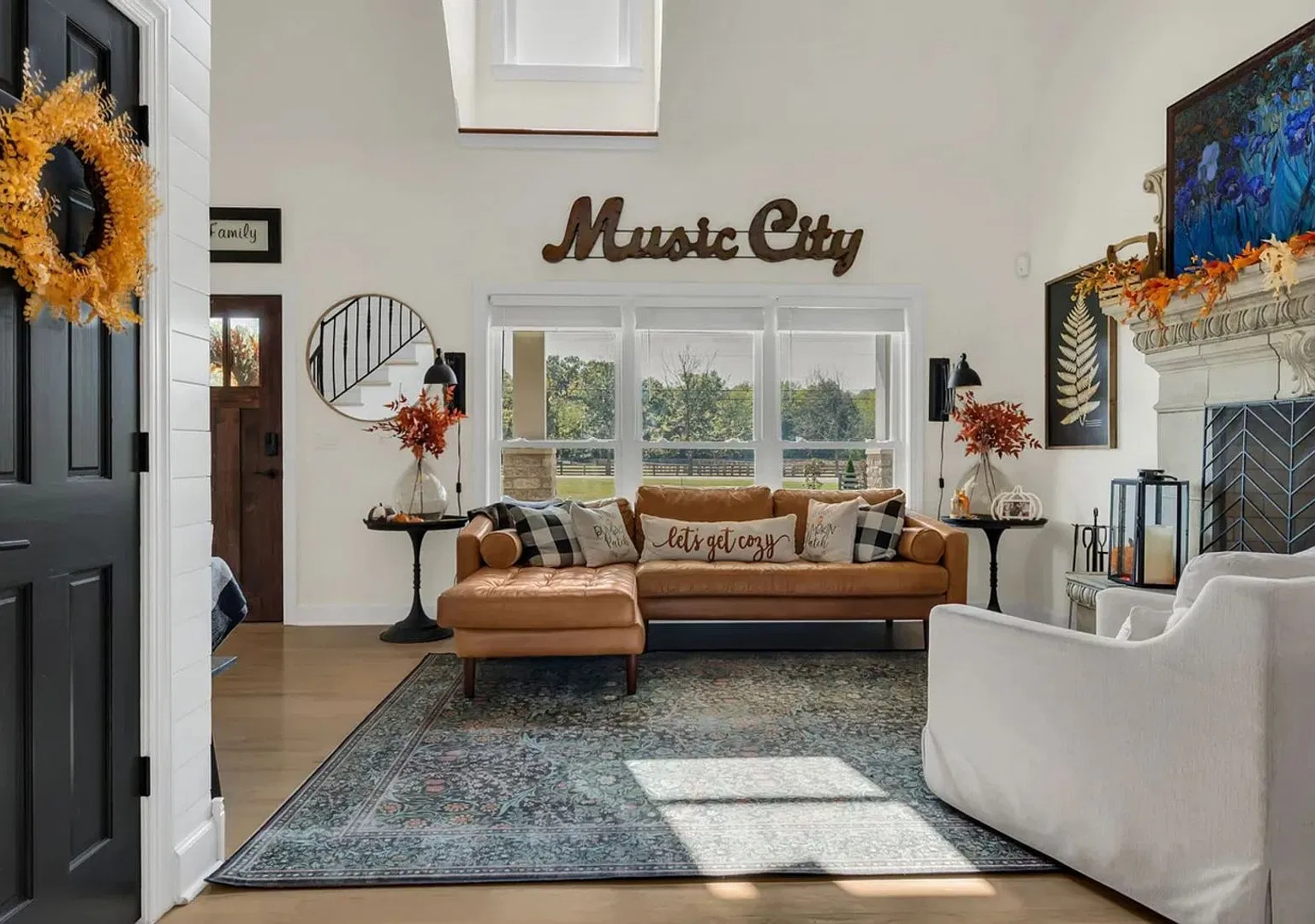 Charming 3BR House in Franklin — Photo 3