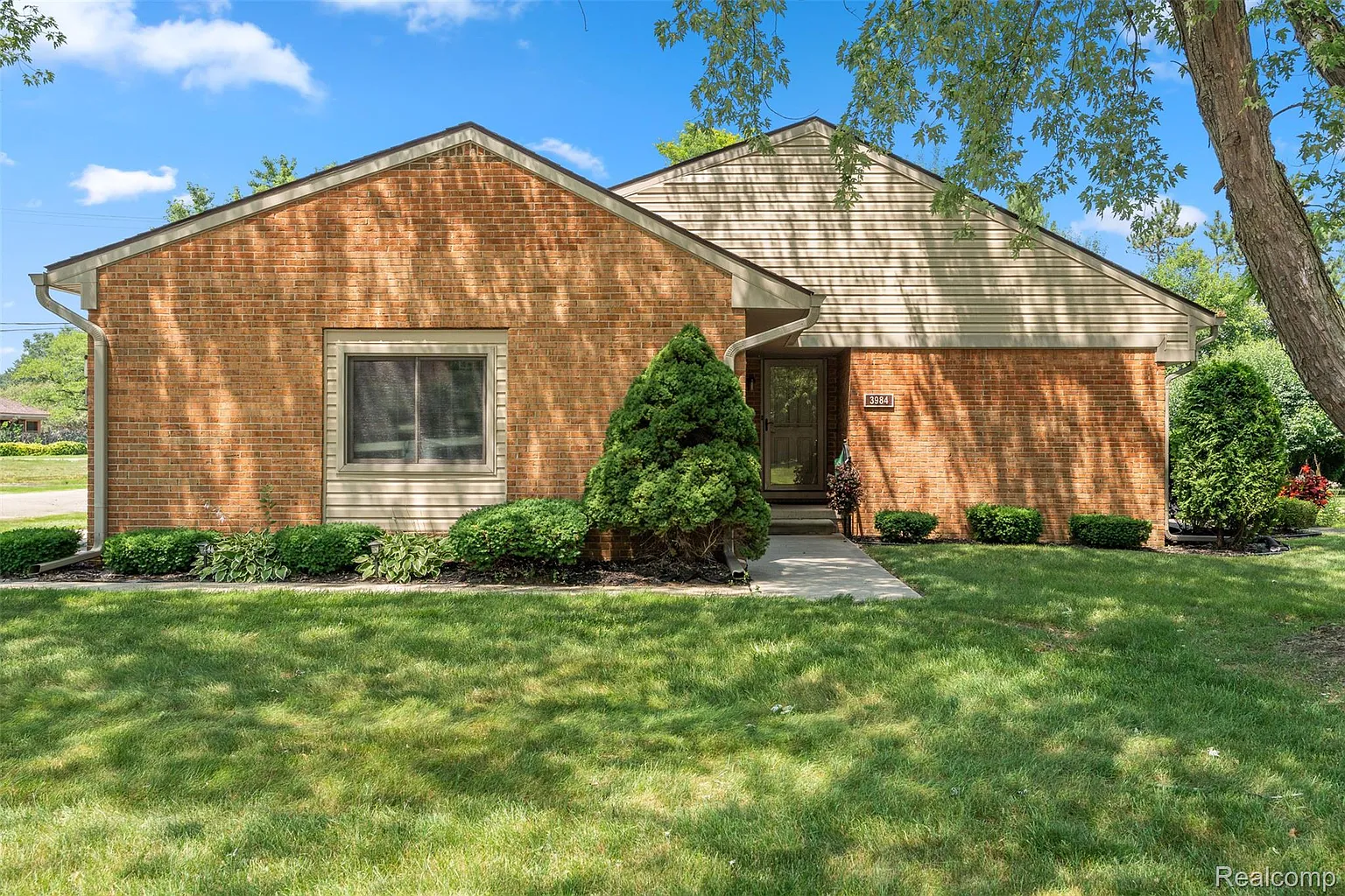 3984 Old Creek Rd #1 photo 1