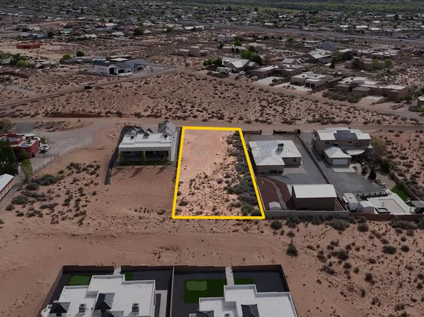 2017 Santa Ana Rd NE, Rio Rancho, NM 87144