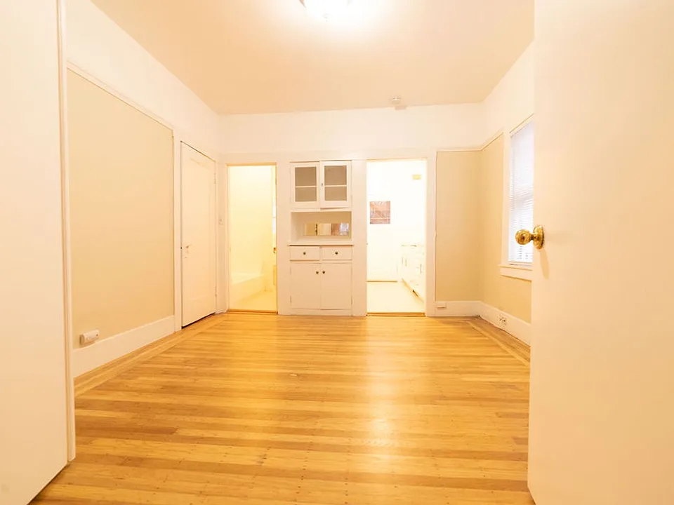 508-516 33rd St