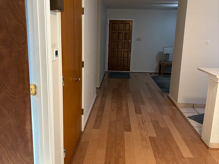 408 Marquette Ave NE — Photo 10