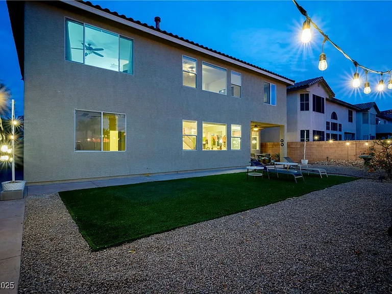 359 Hoskins Ct — Photo 80