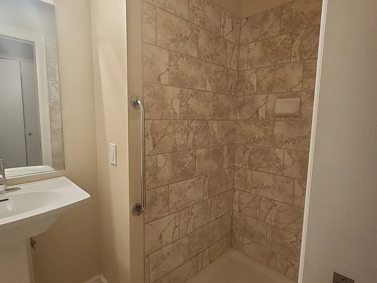 6600 SE Division St #309 — Photo 7
