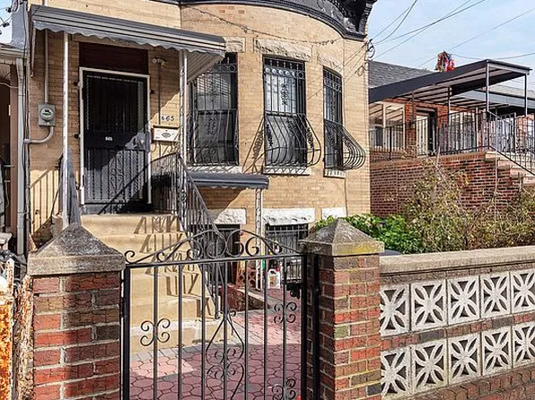 665 Rutland Rd, Brooklyn, NY 11203