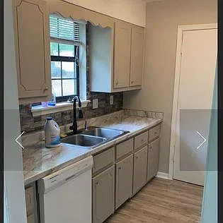 406A N Park St — Photo 9