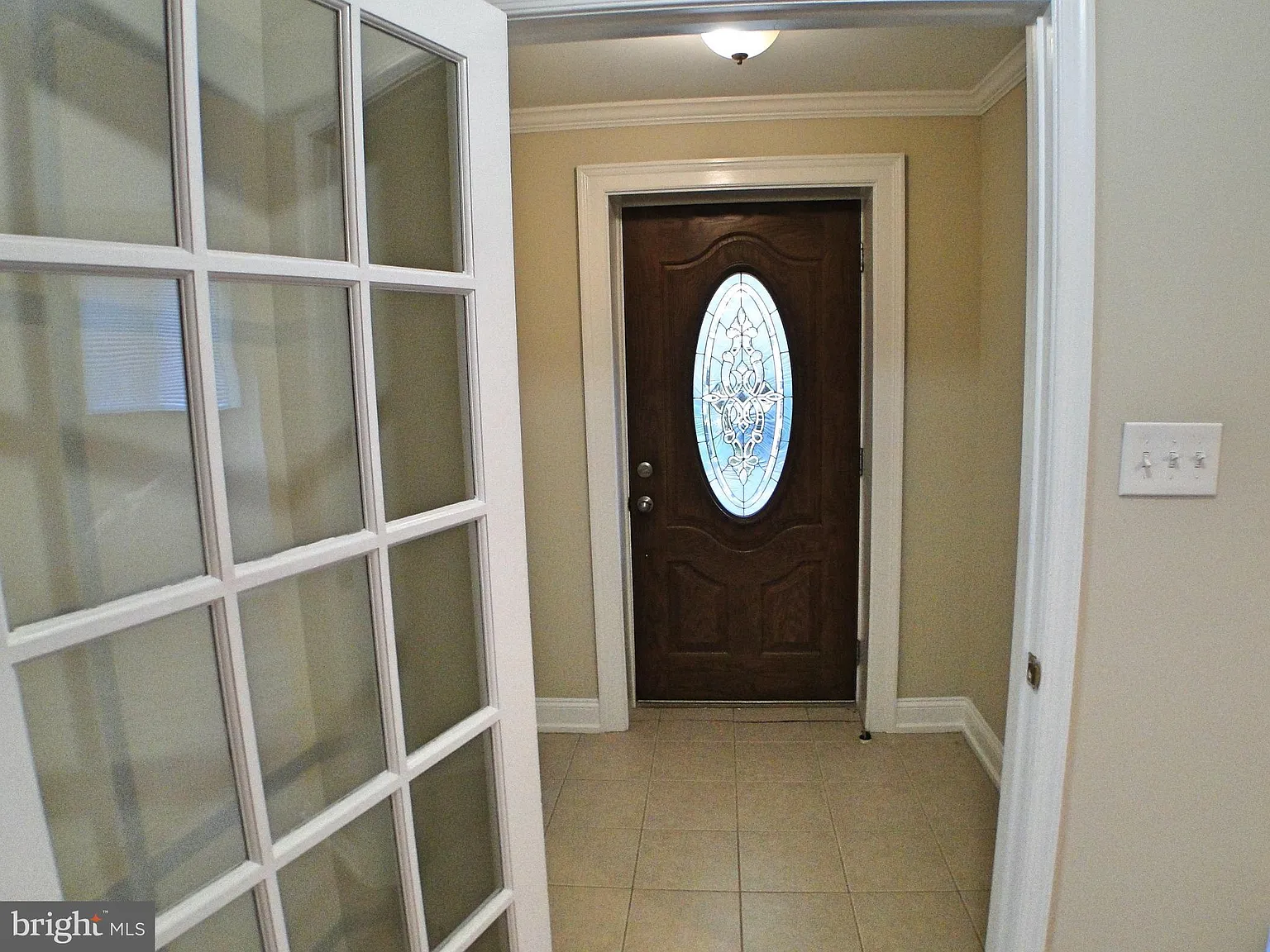 2 bed, 2.5 bath, 1800 sqft, $2,500 — Photo 3