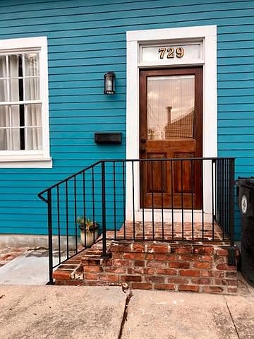 1st image of 729 Peniston St