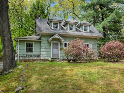 27 Woodland Ave, Mountain Lakes, NJ, 07046