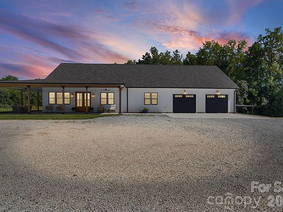 2nd image of 4035 Daugherty Rd