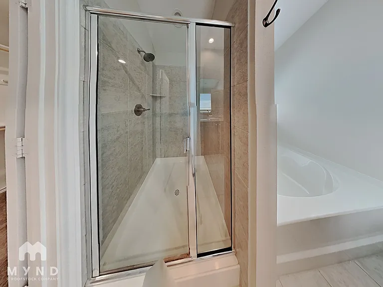 529 Paloma St — Photo 8