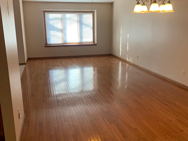 3610 S Kris Dr — Photo 4