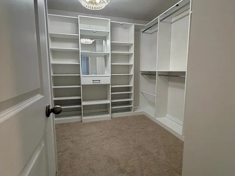 1121 Tilburn Ter — Photo 29
