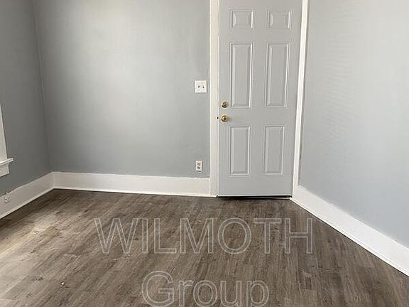 4th image of 332 S Main St #B