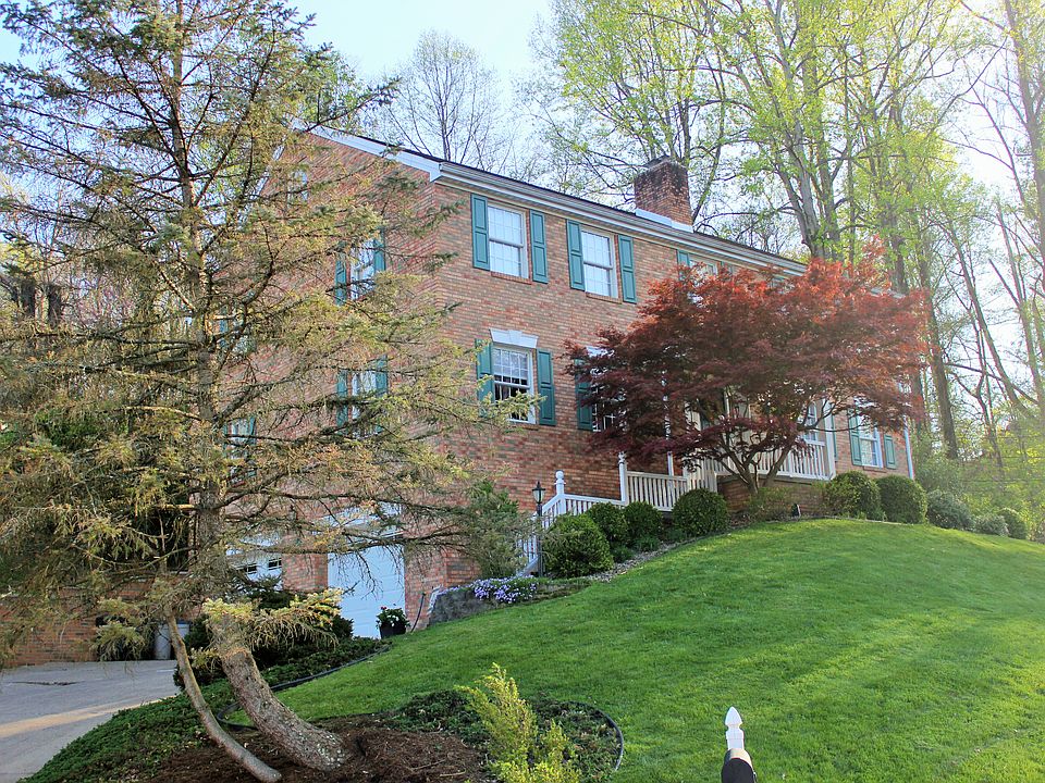 2149 Kennon Ln, Huntington, WV 25705 | Zillow