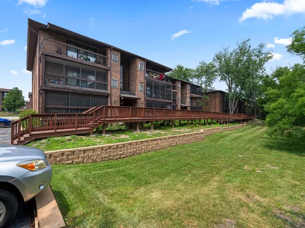 15141 Quail Hollow Dr APT 106, Orland Park, IL 60462