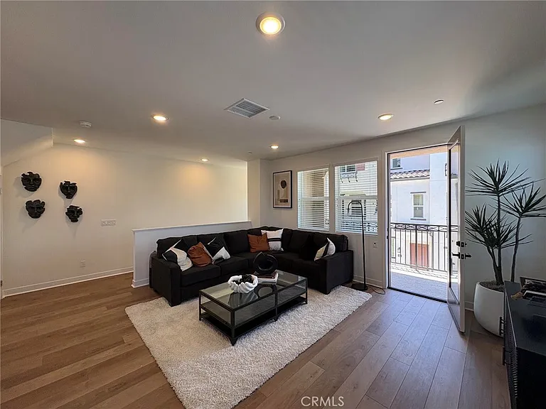 2211 W Orange Ave #21 — Photo 18