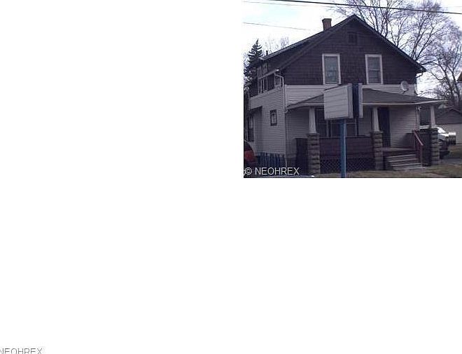 2nd image of 2117 Youngstown Rd SE