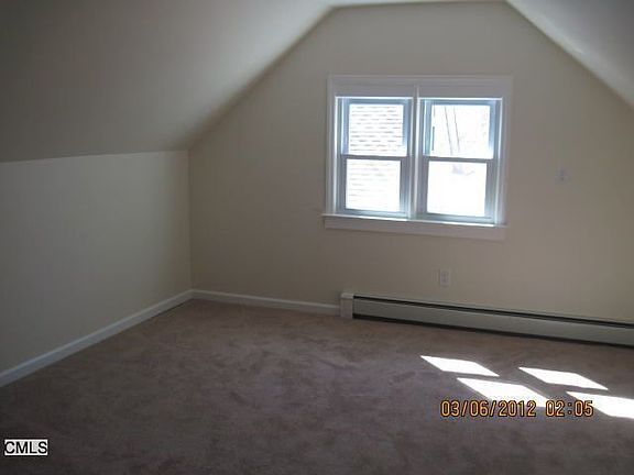 5th image of 594 Birmingham St