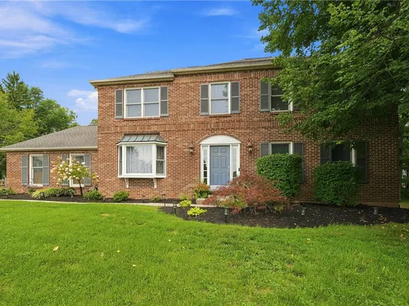 30 Creekside Ct, Gilbertsville, PA 19525
